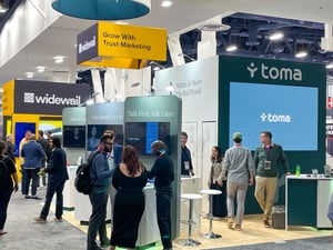 Toma booth with digital led wall