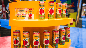 Bloom-Booth-Display-Skyline-Exhibits